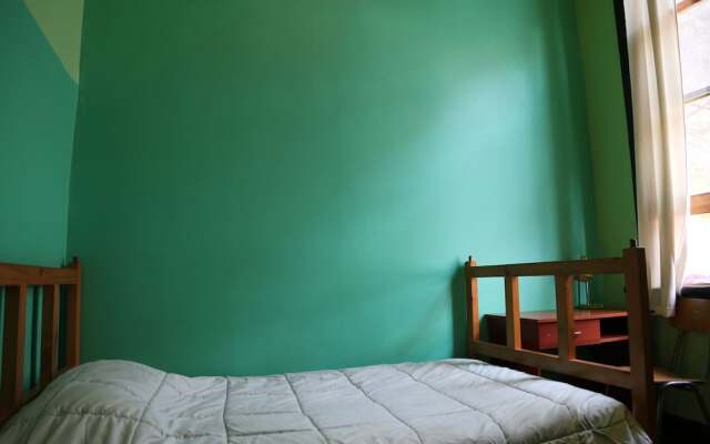 La Casa del Puerto - Hostel