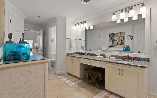 The Enclave #1006 by Southern Vacation Rentals