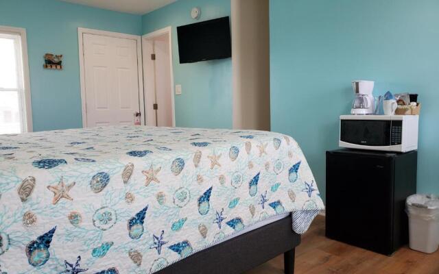 Savannah Inn Pool