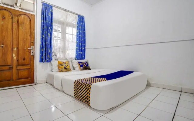 OYO Homes 90914 Eco Tourism Desa Cipada Bukit Senyum Homestay Syariah