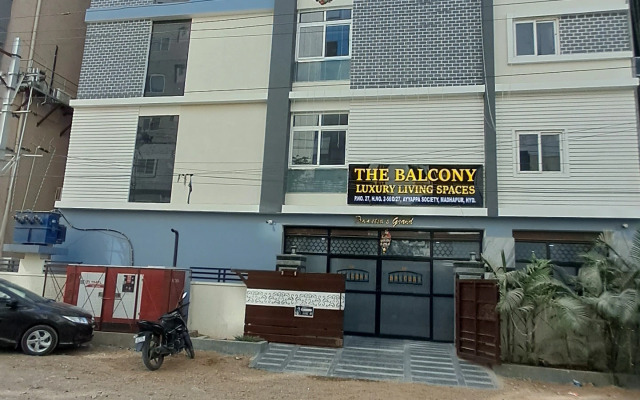 The Balcony Hotel
