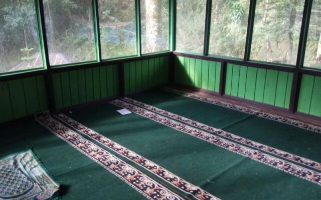 Lembah Biru Lagoon By Zuzu