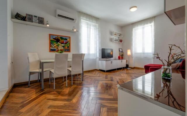 Beach Apartment Lana