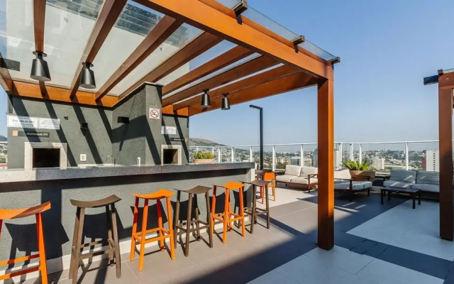 Studio in Building With Pool Con1206