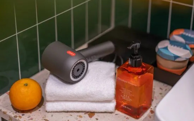 Orange Hotel (Shenzhen Qinghu Subway Station Store)