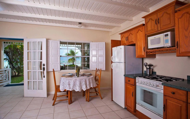 Villa Beach Cottages