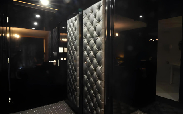 Hotel Nox
