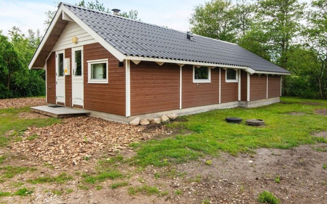 6 Person Holiday Home in Hemmet