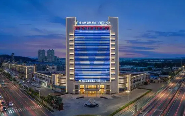 Vienna International Hotel (Sangzhi Dongpo Building Branch)