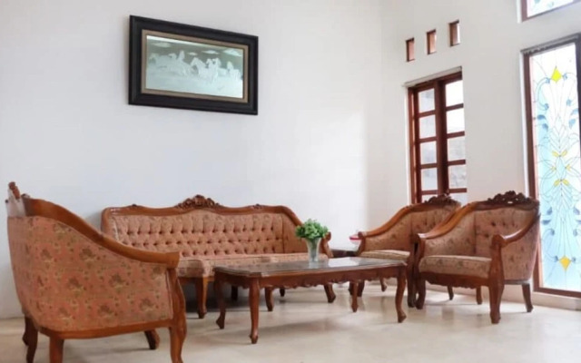 Simply Homy Guest House UNY Samirono