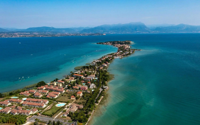 Hotel Mavino