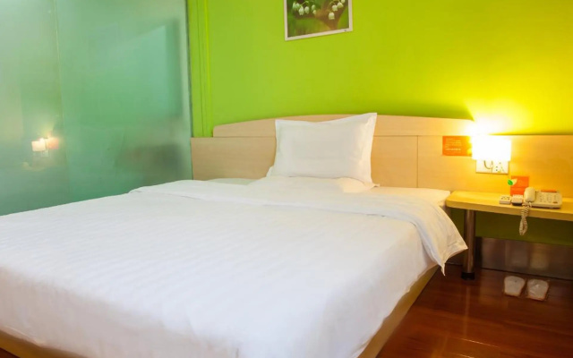 7 Days Inn Beijing Jiugong Branch – Guest Rooms – Beijing