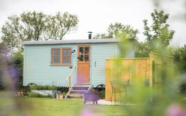 Morndyke Shepherds' Huts