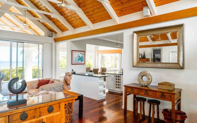 Makana Akua Haena 2 Bedroom Home by RedAwning