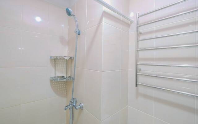 Minimalist and Posh 1BR The Oasis Cikarang Apartment