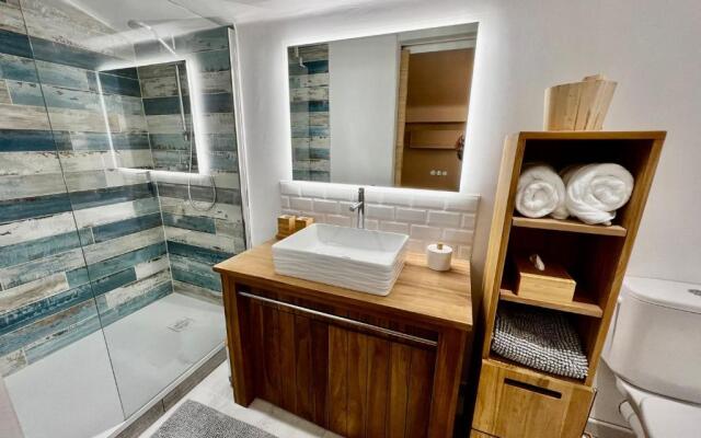 Villa de charme avec piscine à 500m des plages