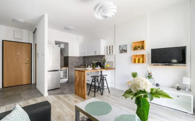 M&R Apartament Airport Konstruktorska 7