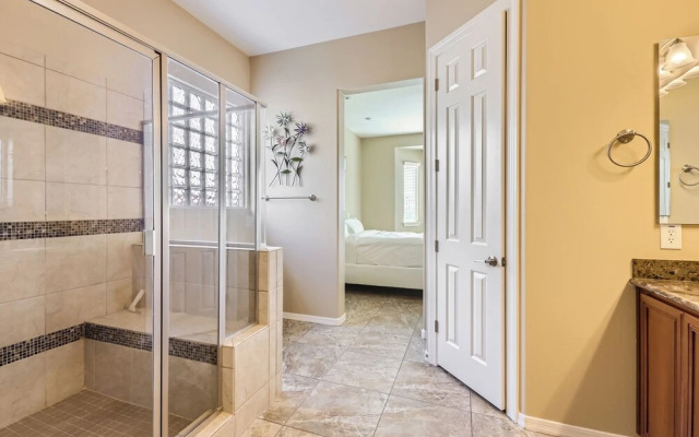 The Good Life + Putting Green + Spool