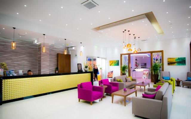 Loutsiana II Deluxe Apartments
