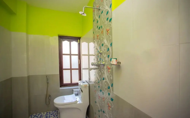 Oyo 589 Hotel Trimurti