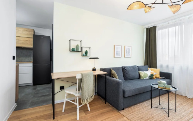 Silver - by Kairos Apartments