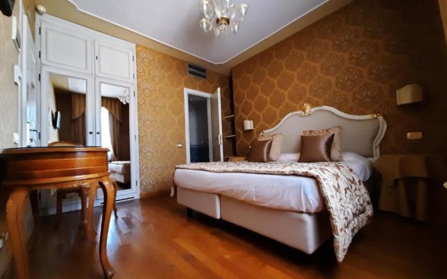 Murano Palace Bed & Breakfast