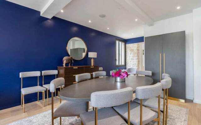 Stunning 2 Bed Apartment, Sleeps 4