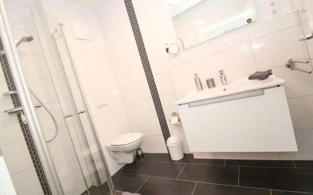 Klaus-Störtebeker-Weg 8