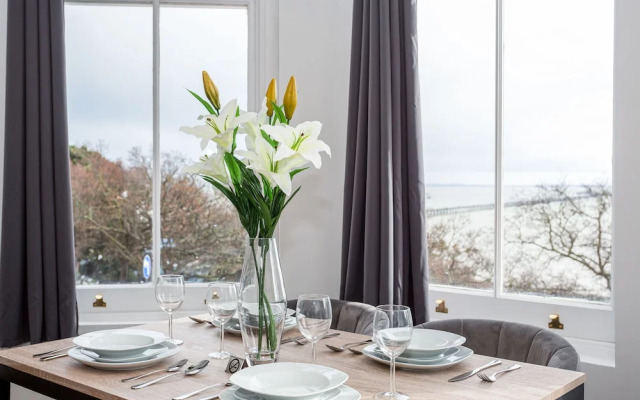 The Regency Apartments