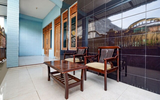 Griya Widya Syariah by OYO Rooms
