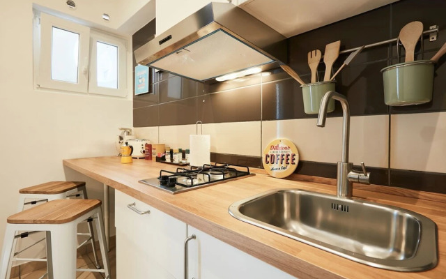 Vicky s Luxury Guesthouse by Napoliapartments