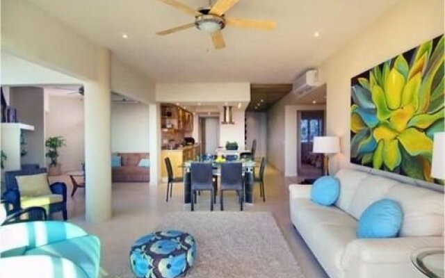 Los Altos Villas A-3