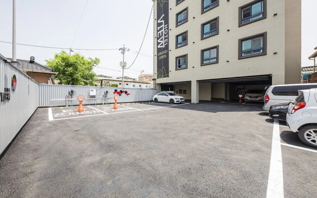 Jecheon View Hotel