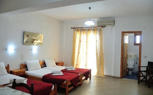 Dimitris & Haris Studios