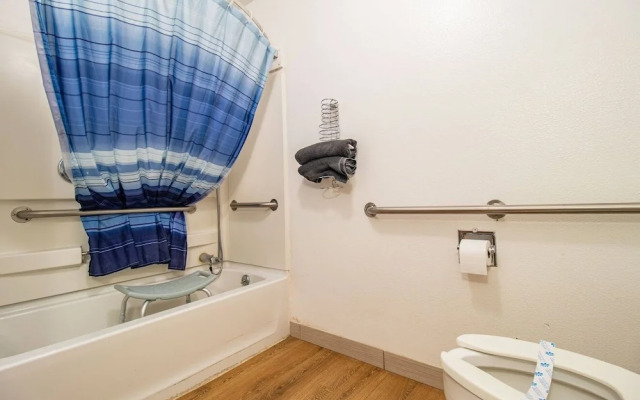 Manitou Inn & Suites