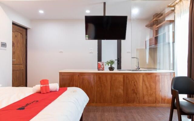Reddoorz Plus Near Westlake Tay Ho