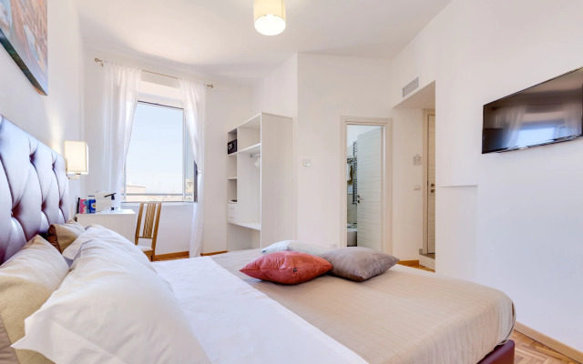 Dolce Luxury Rooms