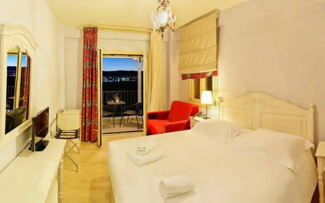 Anemolia Resort