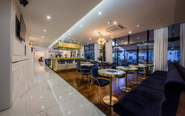 Art Hotel