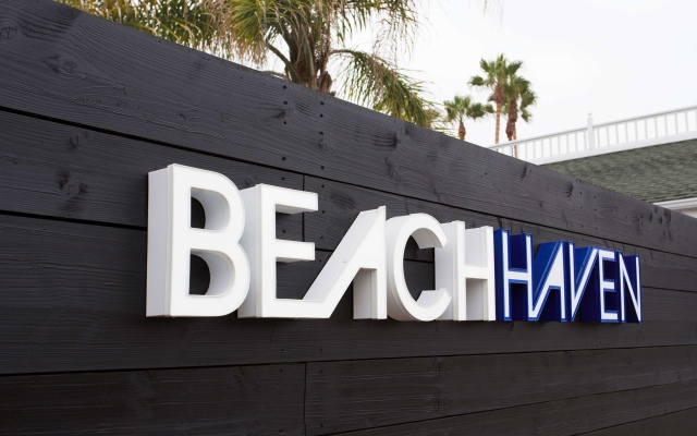 Beach Haven - Near Pacific Beach Park