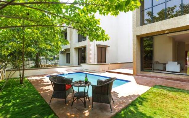Greenwoods Six by Vista Rooms