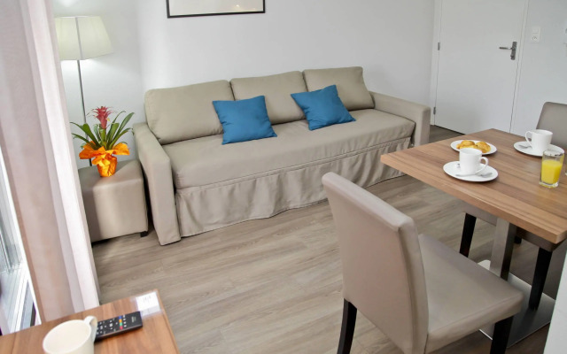 Appart Hotel Odalys City Tours Le Jardin des Lettres