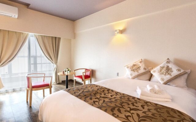 Mr. Kinjo Inn Haibisu Shuri