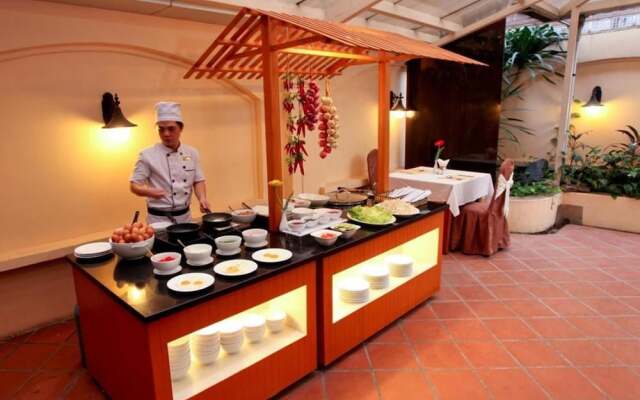 Hotel 165 Nam Ky Khoi Nghia