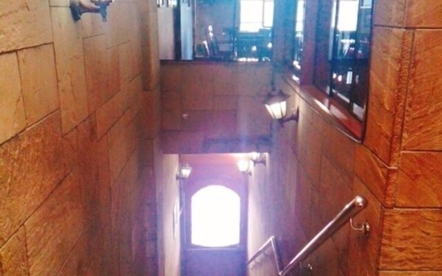 Alpamayo Guest House II B&B