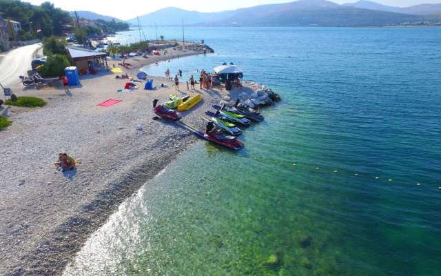 Apartments Lilac- 100m from beach