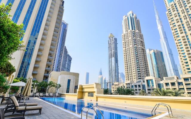 Rainforest Studio - Ease by Emaar