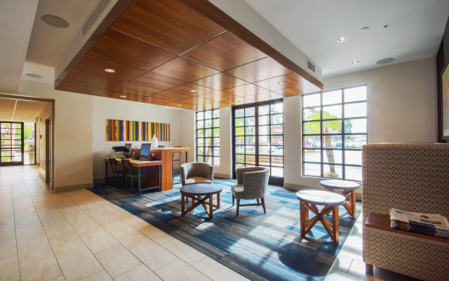 Holiday Inn Express Mira Mesa-San Diego by IHG