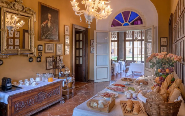 Palazzo Cavagna Sangiuliani