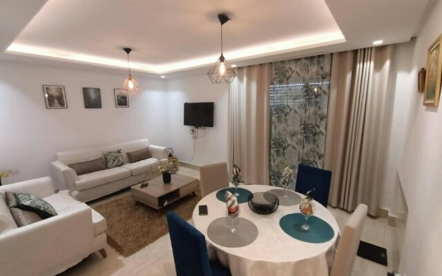 Luxurious 2-bed Apartment in Sidi Daoud, Marsa